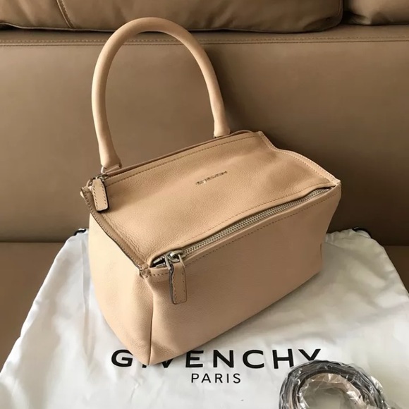 givenchy pandora small size